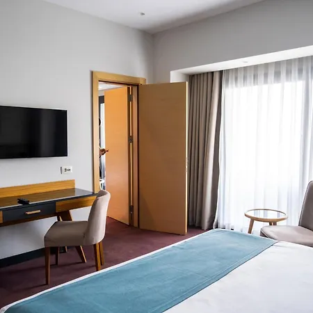 Ramada Plaza Hotel & Spa Trabzon Exterior photo