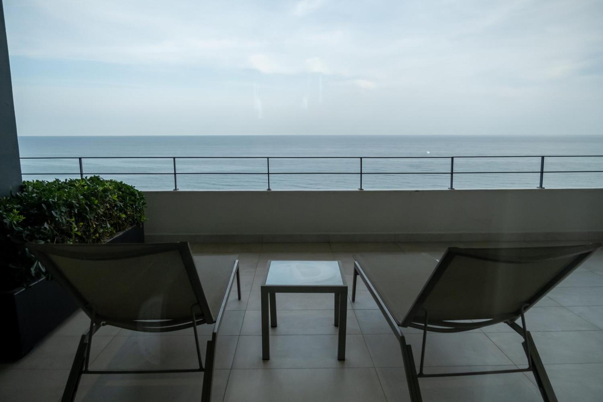 Ramada Plaza & 5*